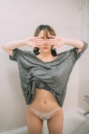 制服丝袜欧美_1080P迅雷电影在线